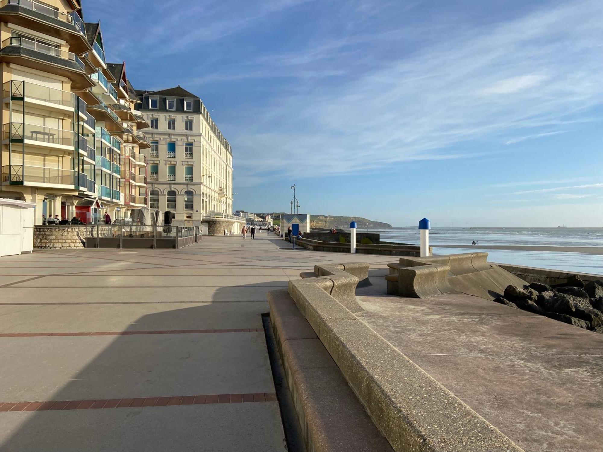 Brise De Mer Sur La Naturelle, Studio A Wimereux , Parking Exterior photo